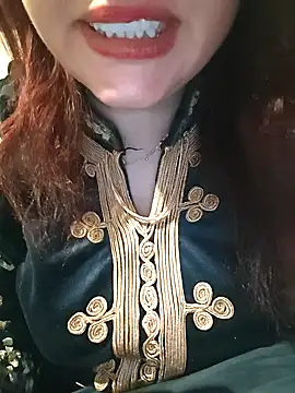 Loly2025 online show from March 28, 2026, 4:41 pm