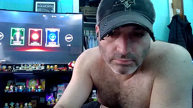 Novabear6996 online show from April 4, 2026, 8:37 pm