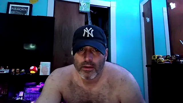 Novabear6996 online show from September 22, 2025, 12:44 pm