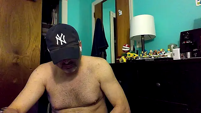 Novabear6996 online show from February 27, 2025, 8:02 am