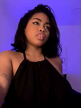 Snapshot of Dahiana_Giil chatting on September 13, 2025, 5:29 am Dahiana Giil online show from September 13, 2025, 5:29 am