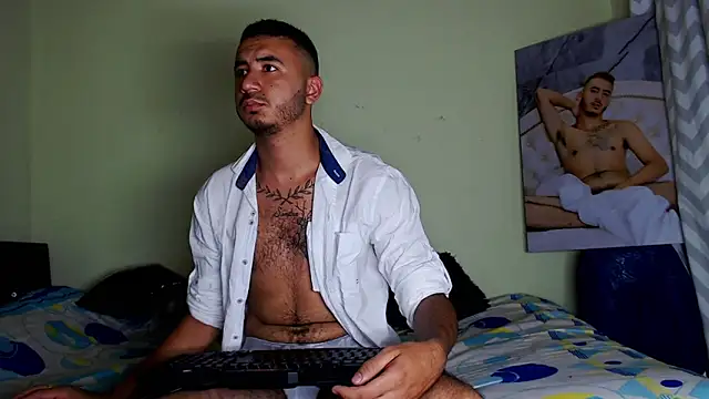 Snapshot of AdamParker_ chatting on November 25, 2025, 1:06 am AdamParker online show from November 25, 2025, 1:06 am