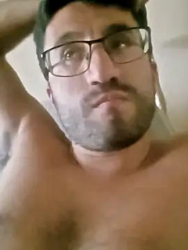 Snapshot of Morbosos8595 chatting on September 18, 2025, 1:03 pm Morbosos8595 online show from September 18, 2025, 1:03 pm