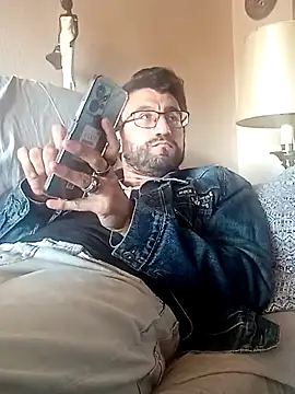 Snapshot of Morbosos8595 chatting on October 1, 2025, 1:37 pm Morbosos8595 online show from October 1, 2025, 1:37 pm