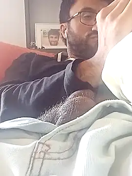 Snapshot of Morbosos8595 chatting on October 2, 2025, 3:04 pm Morbosos8595 online show from October 2, 2025, 3:04 pm