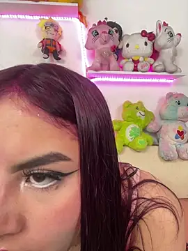 Snapshot of Bonbom_sr chatting on February 28, 2025, 1:37 am Bonbom sr online show from February 28, 2025, 1:37 am