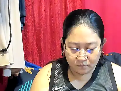 Snapshot of hotchubby88 chatting on May 14, 2026, 2:52 am hotchubby88 online show from May 14, 2026, 2:52 am