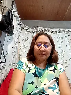 hotchubby88 online show from October 12, 2025, 11:11 am