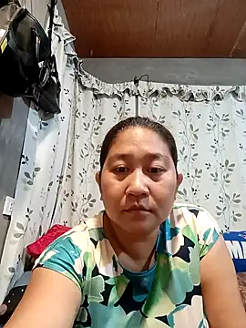 hotchubby88 online show from September 17, 2025, 1:35 pm