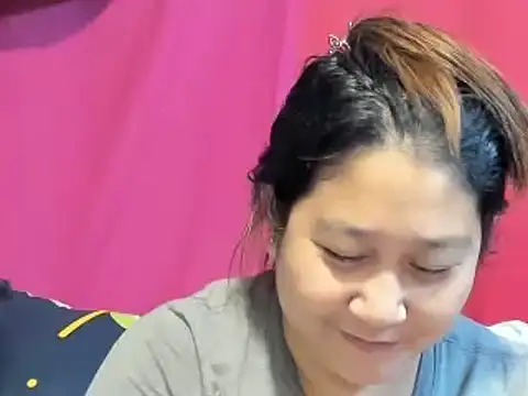 Snapshot of hotchubby88 chatting on February 13, 2025, 1:37 pm hotchubby88 online show from February 13, 2025, 1:37 pm