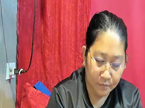 hotchubby88 online show from February 20, 2026, 6:37 am