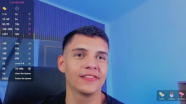 JacobRoberts1 online show from October 22, 2025, 8:41 pm