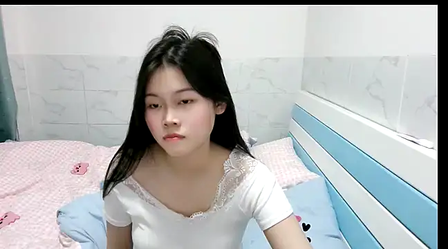 Miss Leila520 online show from February 23, 2025, 1:32 pm