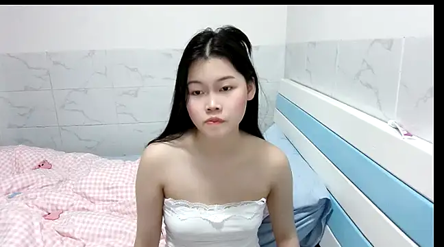 Miss Leila520 online show from February 18, 2025, 1:22 pm