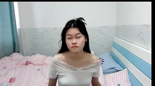 Miss Leila520 online show from February 20, 2025, 9:44 am