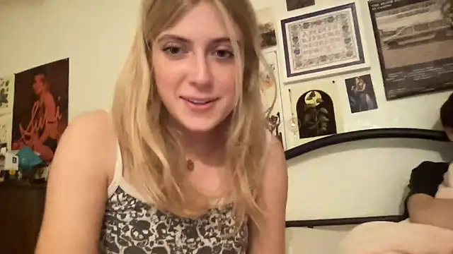 Snapshot of sinfulblonde1 chatting on February 16, 2025, 5:59 am sinfulblonde1 online show from February 16, 2025, 5:59 am