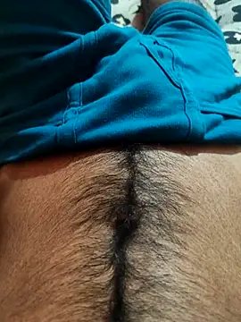 Snapshot of cocktony chatting on December 17, 2025, 1:05 pm cocktony online show from December 17, 2025, 1:05 pm