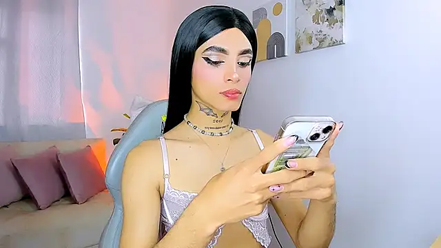 nilam valker online show from March 12, 2026, 8:24 pm