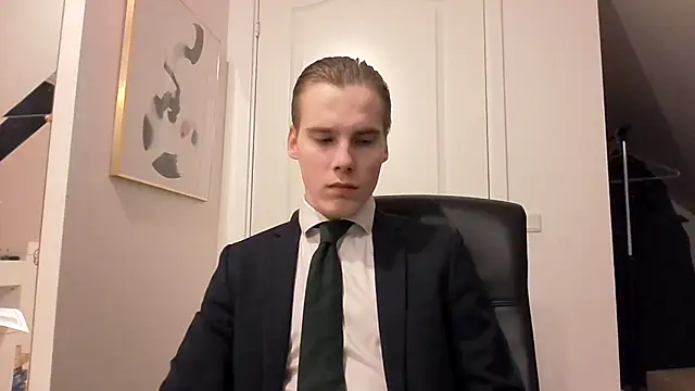 Alexander Royce online show from February 15, 2025, 1:31 am