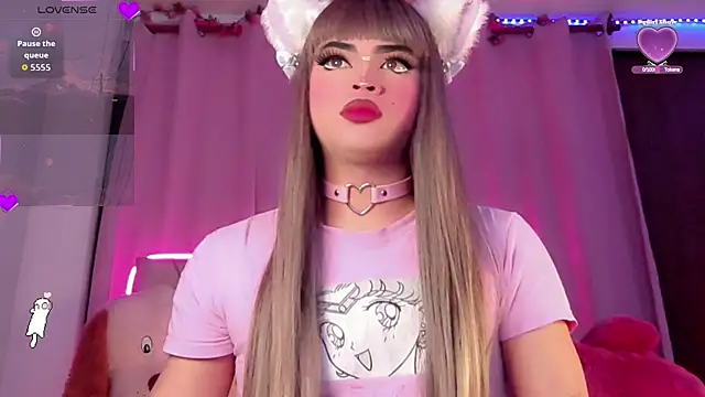 Snapshot of BabyNaomi2 chatting on October 29, 2025, 5:56 pm BabyNaomi2 online show from October 29, 2025, 5:56 pm