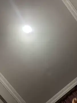 yasemintas online show from November 3, 2025, 9:18 pm