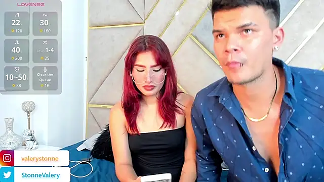 ValeryandMarcel online show from February 22, 2025, 7:58 pm