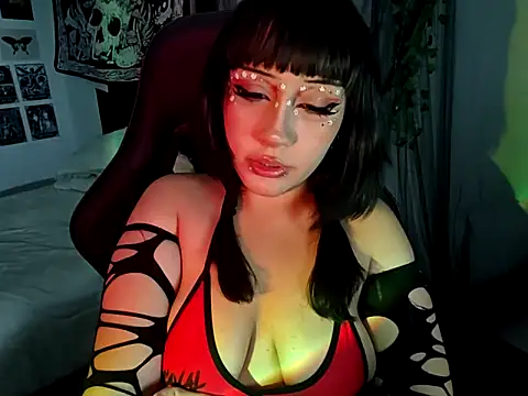 Snapshot of blue_katt chatting on November 12, 2025, 10:13 pm blue katt online show from November 12, 2025, 10:13 pm