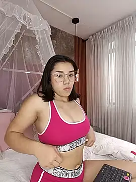 EmmaSulivan online show from February 27, 2025, 3:59 pm