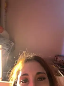 Snapshot of sexymelli18 chatting on October 16, 2025, 5:21 pm sexymelli18 online show from October 16, 2025, 5:21 pm