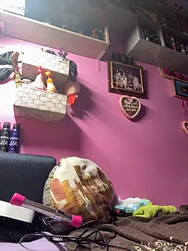 Snapshot of sexymelli18 chatting on October 15, 2025, 5:21 pm sexymelli18 online show from October 15, 2025, 5:21 pm