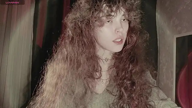 Snapshot of Dizer_clopy chatting on February 18, 2026, 8:38 pm Dizer clopy online show from February 18, 2026, 8:38 pm