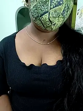 Snapshot of deepikasree chatting on October 11, 2025, 5:58 pm deepikasree online show from October 11, 2025, 5:58 pm