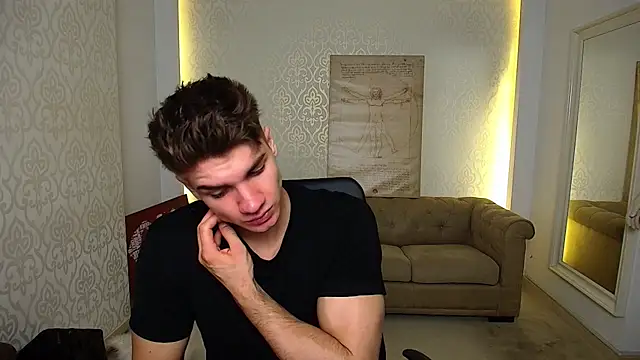 Snapshot of MaxKaiden chatting on October 11, 2025, 5:08 am MaxKaiden online show from October 11, 2025, 5:08 am