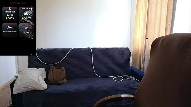 Sandra Snowflake online show from April 6, 2026, 11:44 am