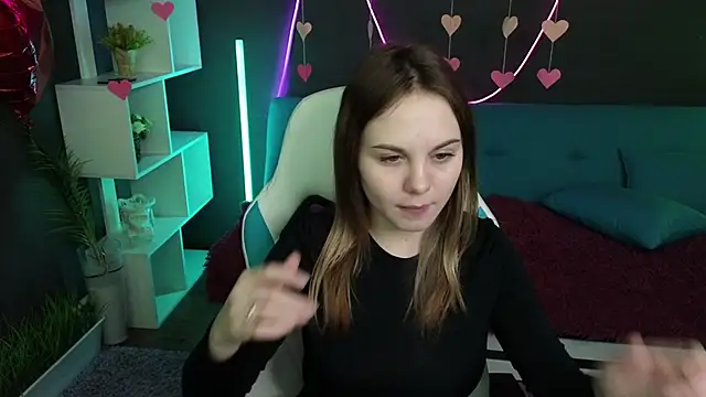 Snapshot of Dyna_bae chatting on February 18, 2025, 4:37 am Dyna bae online show from February 18, 2025, 4:37 am