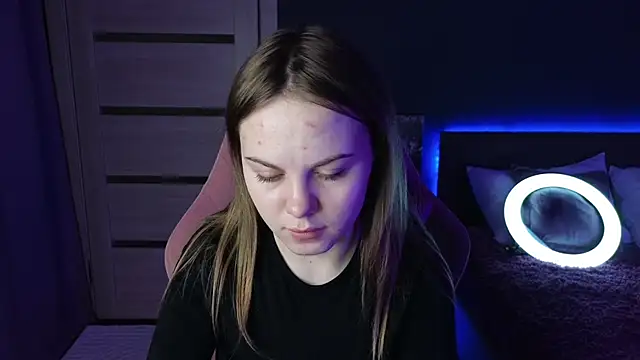 Snapshot of Dyna_bae chatting on October 9, 2025, 1:50 am Dyna bae online show from October 9, 2025, 1:50 am