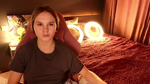 Snapshot of Dyna_bae chatting on September 23, 2025, 1:45 am Dyna bae online show from September 23, 2025, 1:45 am