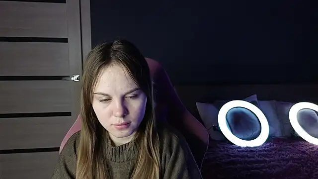 Snapshot of Dyna_bae chatting on October 5, 2025, 1:51 am Dyna bae online show from October 5, 2025, 1:51 am