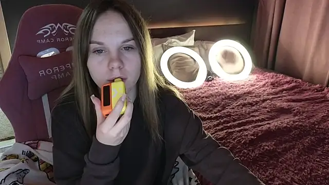 Snapshot of Dyna_bae chatting on September 24, 2025, 1:46 am Dyna bae online show from September 24, 2025, 1:46 am