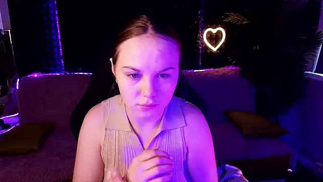 Snapshot of Dyna_bae chatting on October 10, 2025, 2:34 am Dyna bae online show from October 10, 2025, 2:34 am