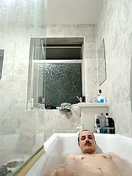 Snapshot of Eusuntnoulgigolo chatting on October 22, 2025, 5:34 pm Eusuntnoulgigolo online show from October 22, 2025, 5:34 pm