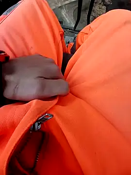 Snapshot of Eusuntnoulgigolo chatting on September 17, 2025, 8:49 am Eusuntnoulgigolo online show from September 17, 2025, 8:49 am