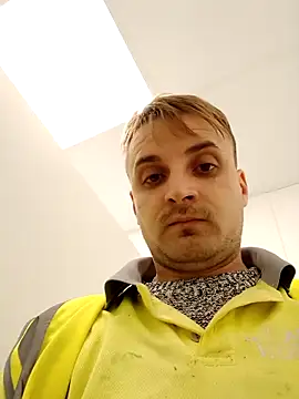 Snapshot of Eusuntnoulgigolo chatting on October 2, 2025, 6:39 am Eusuntnoulgigolo online show from October 2, 2025, 6:39 am