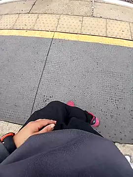 Snapshot of Eusuntnoulgigolo chatting on September 20, 2025, 11:37 am Eusuntnoulgigolo online show from September 20, 2025, 11:37 am