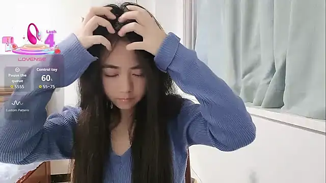 Snapshot of Lucy-xixi chatting on February 22, 2026, 5:10 am Lucy-xixi online show from February 22, 2026, 5:10 am