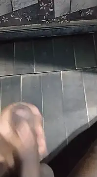 Snapshot of desi_pb02 chatting on March 22, 2025, 11:31 pm desi pb02 online show from March 22, 2025, 11:31 pm