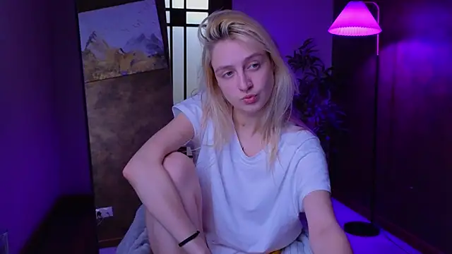 aishiro online show from September 21, 2025, 9:36 am