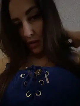 Veronicavirus online show from February 13, 2026, 7:41 am