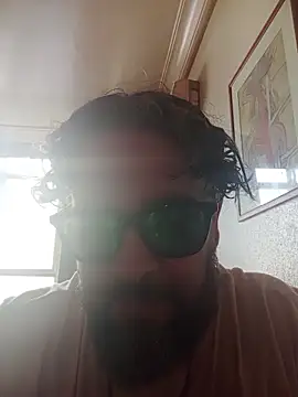 Snapshot of serpensy chatting on September 26, 2025, 9:27 am serpensy online show from September 26, 2025, 9:27 am