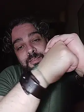 Snapshot of serpensy chatting on October 7, 2025, 8:32 pm serpensy online show from October 7, 2025, 8:32 pm